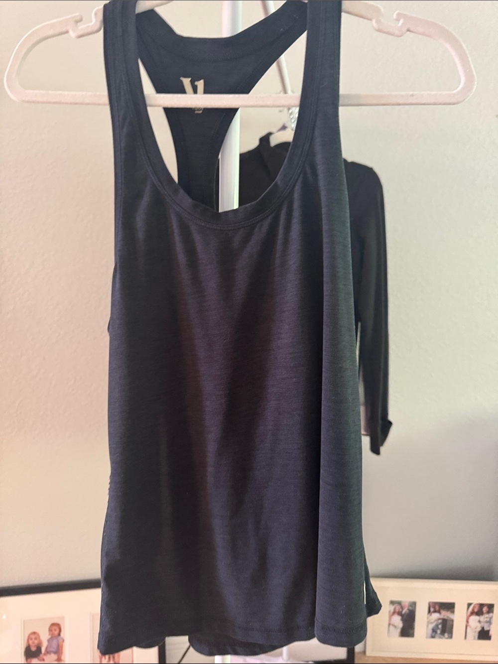 Vuori Black Racerback Tank - Women's Active Tank small